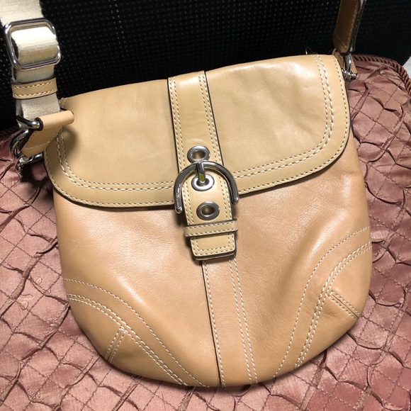 Coach Two-Tone Tan Leather Crossbody Bag - Picture 6 of 14